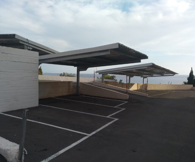 parking solar de 17 coches y motos